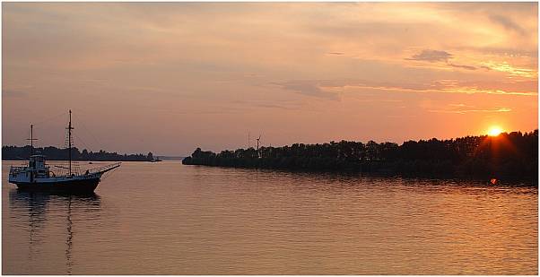 river Volga near Dubna(RU)