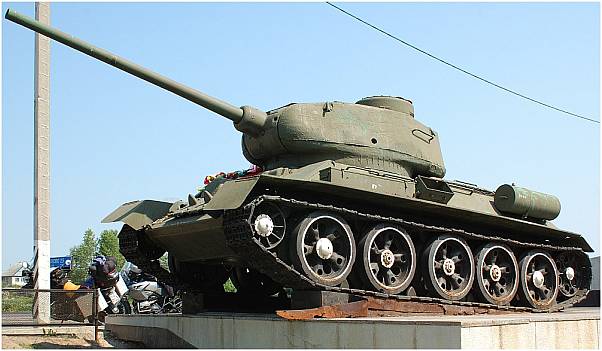 tank as a peace and war symbol nearby Nowgorod(RU)