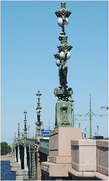 sightseeing-7 in St.Petersburg(RU), bridge over the Neva